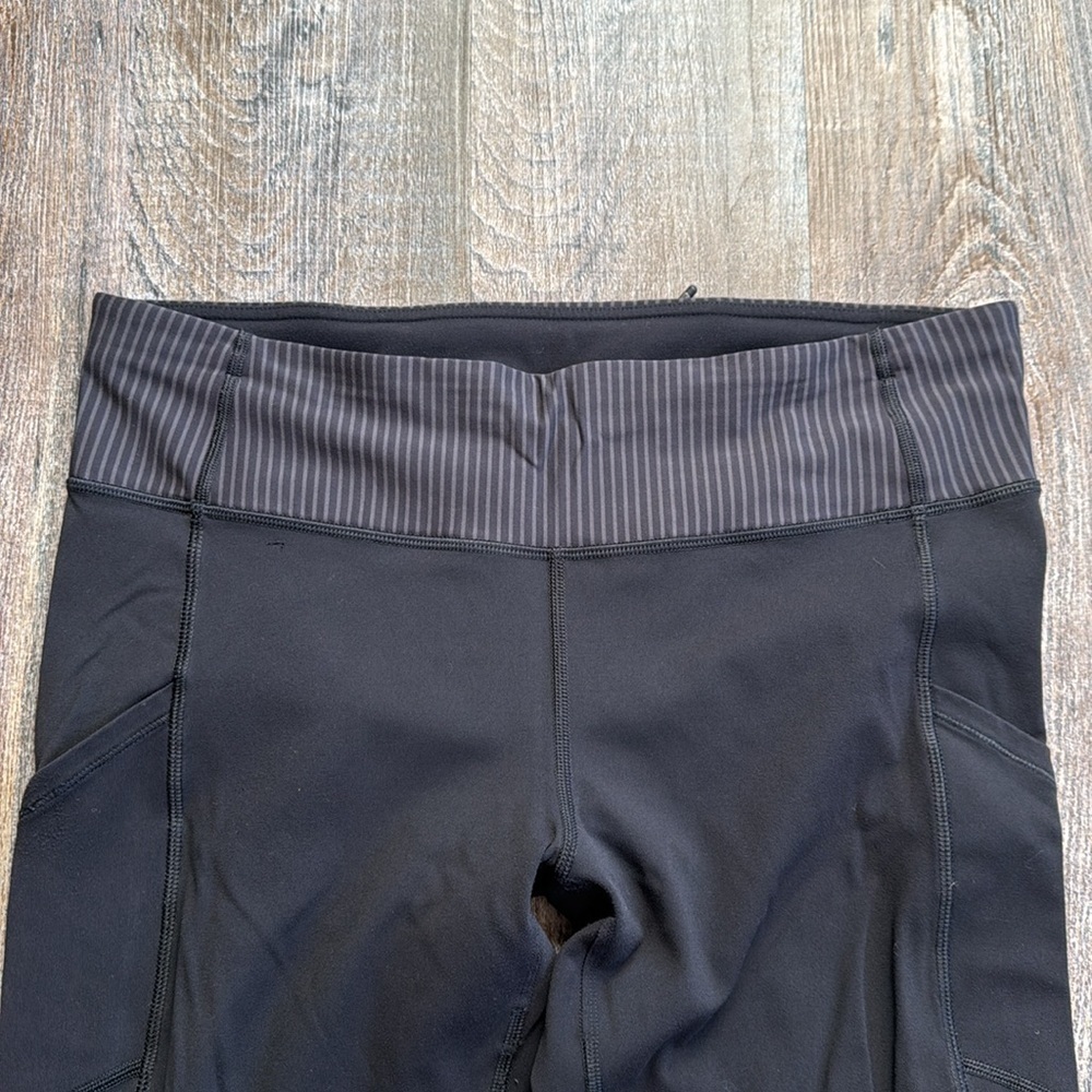 Lululemon | Ruffle/ Ruched Leggings - Picture 3 of 10
